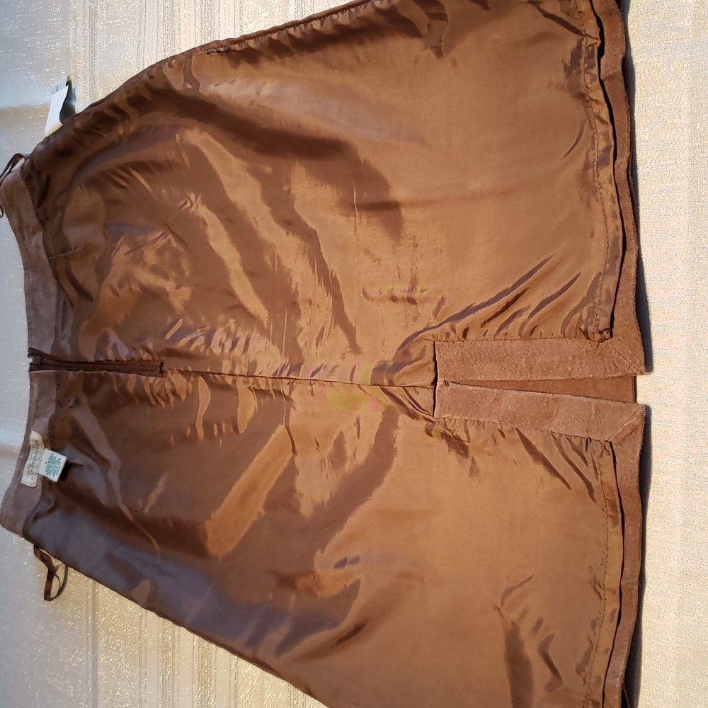 St. John's Bay NEW Suede Leather Skirt A-line Below Knee Back Slit 8 Tan - Picture 9 of 12